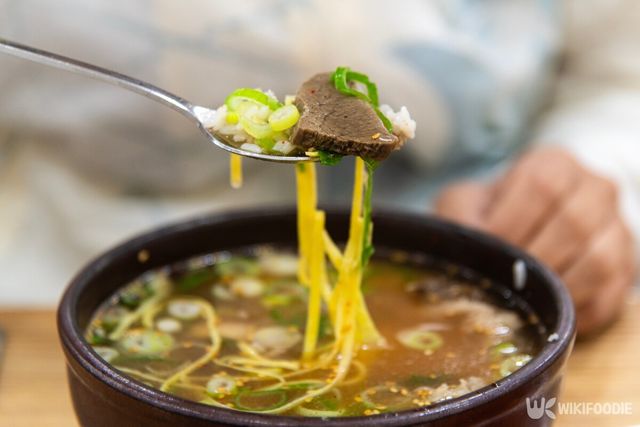 국밥 자료사진. / SUNGMOON HAN-shutterstock.com