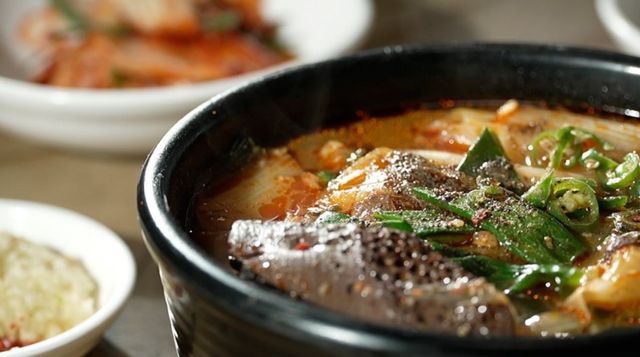 옥야식당. / MBN '전현무계획2'