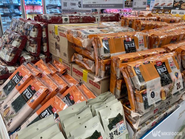 마트에 진열된 김 자료사진. / APRIL_JEJE-shutterstock.com