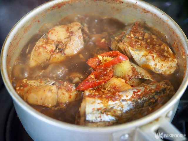 고등어 조림 자료사진. / sungsu han-shutterstock.com