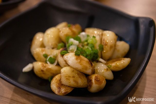 구운 마늘 자료사진. / PJjaruwan-shutterstock.com