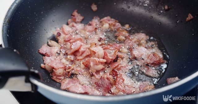 당독소 수치가 높은 베이컨. / HarryKiiM Stock-shutterstock