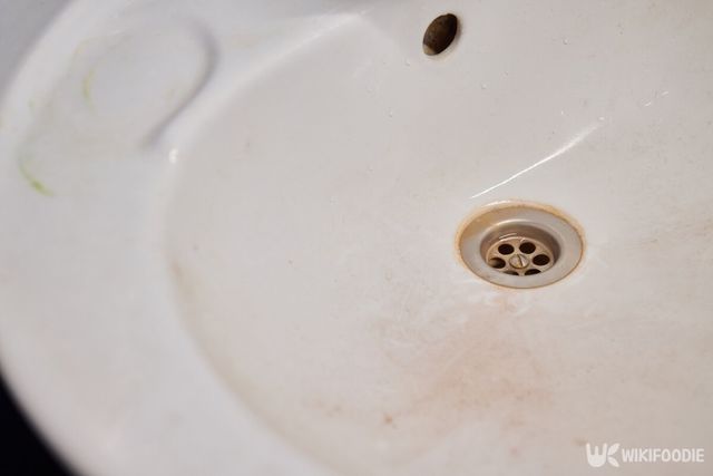 세면대 얼룩 자료사진. / Vershinin89-shutterstock.com