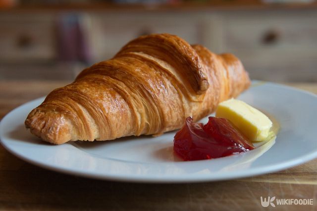 버터 크루아상 잼 자료사진. / Luisa Reya-shutterstock.com