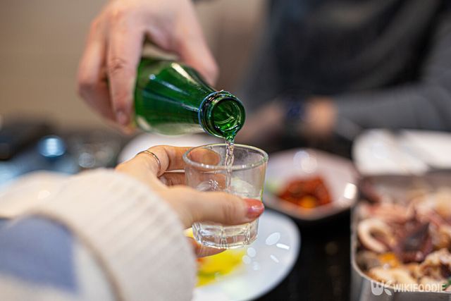 술 자료사진. / mujijoa79-shutterstock.com