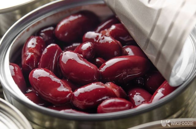 통조림 콩 자료 사진. / Mikhailov Studio-shutterstock