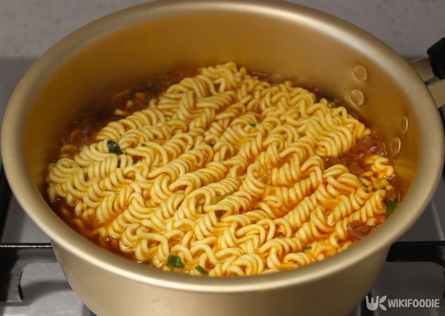 라면 자료 사진. / Xavier Jr Lee-shutterstock