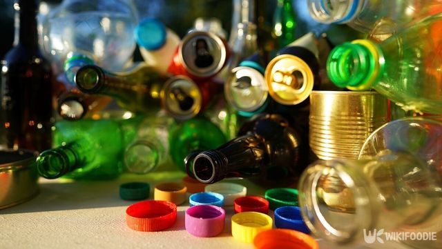 재활용품 자료사진. / Maksim Safaniuk-shutterstock.com