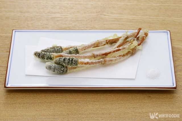 쇠뜨기 튀김 자료사진. / bonchan-shutterstock.com