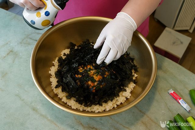 멍게비빔밥 만드는 과정. / 위키푸디