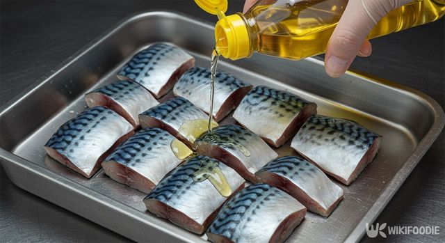 고등어에 식초를 넣는 모습. / 위키푸디