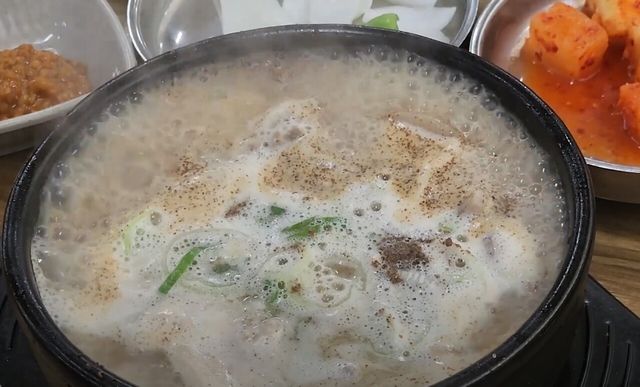 만복순대국. / 유튜브 채널 '져니맨'