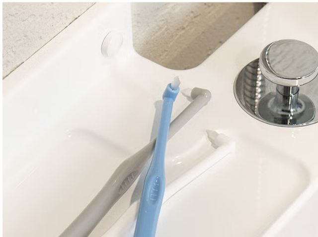 어금니 칫솔. / 다이소몰