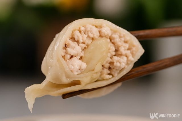 닭가슴살양배추쌈 자료사진. / 위키푸디