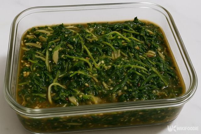 돌나물조림장아찌 자료사진. / 위키푸디