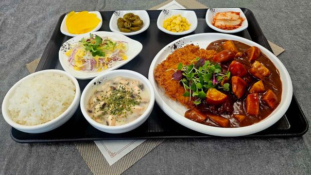 사과수제돈가스. / 한국도로공사