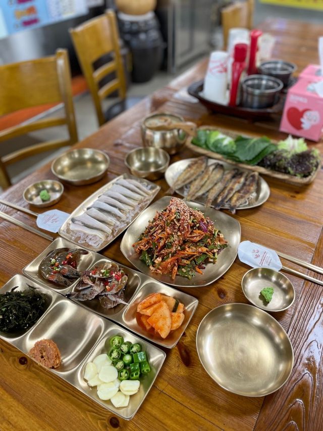 밴댕이 가득한집 놋그릇집. / 업체등록사진