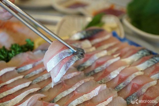 고등어회 자료사진. / jeju draw-shutterstock.com