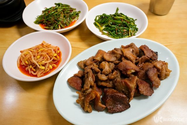 송정식당. 해당 이미지는 기사 이해를 돕기 위해 AI로 재연하였습니다. / 위키푸디