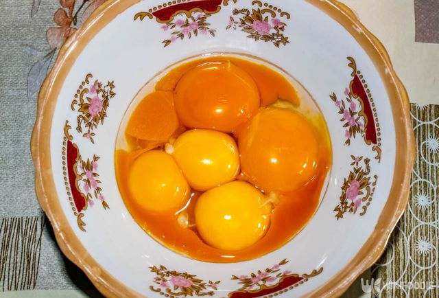 날달걀 자료사진. / MargaPl-shutterstock.com