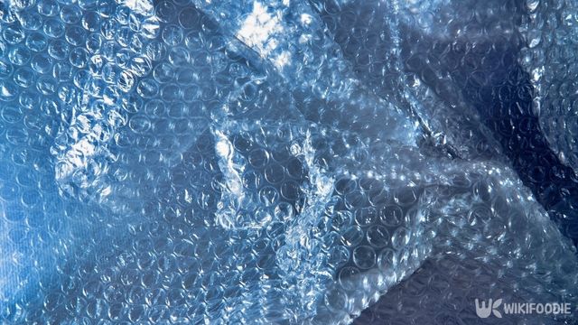 에어캡은 집안일에 활용하기 좋다. / Aleksey Boyko-shutterstock.com