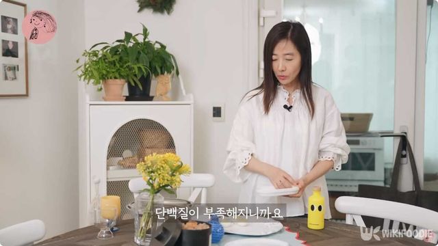강수지 삶은 달걀. / 유튜브 '강수지tv 살며사랑하며배우며'