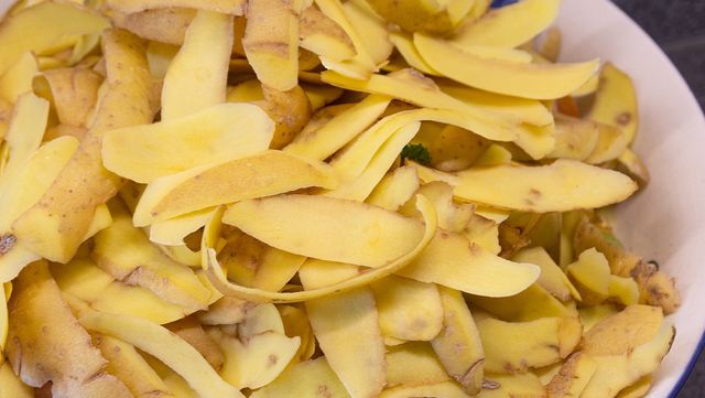 감자 껍질 자료 사진. / Alex_Zet-shutterstock.com