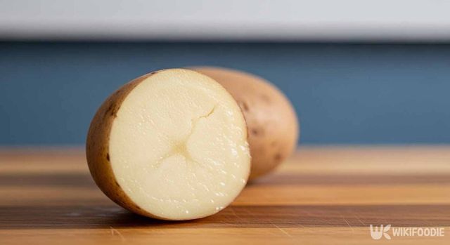 감자 반 개 사진. / 위키푸디