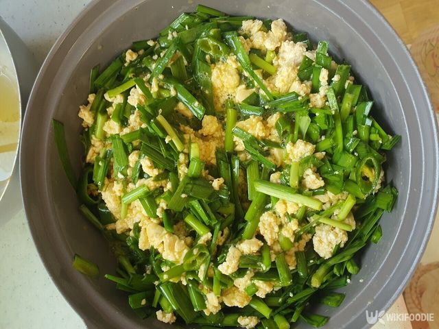 계란두부부추전 자료 사진. / 위키푸디