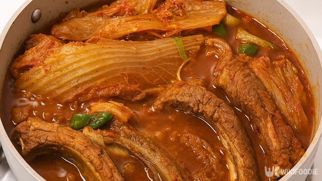묵은지 등갈비찜 자료 사진. / 위키푸디&nbsp;