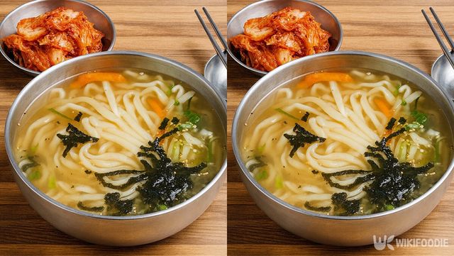 칼국수 자료 사진. / 위키푸디