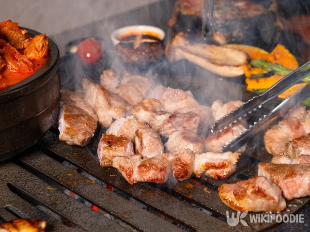 빽돈 중구 을지로점. / 업체등록사진