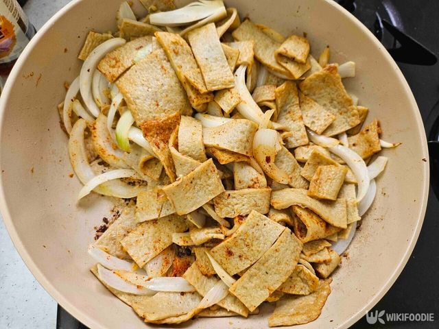 어묵볶음 자료 사진. / 위키푸디