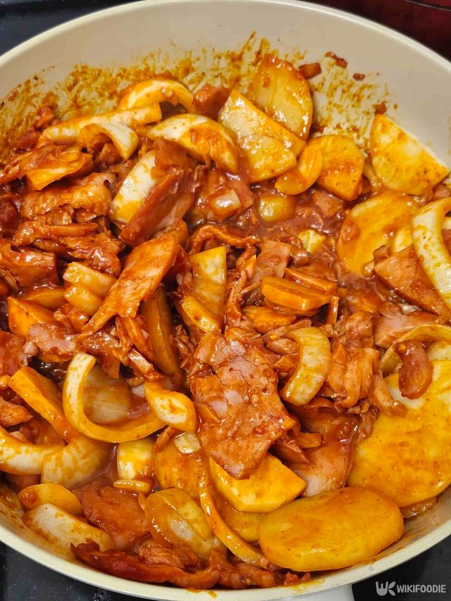 오리주물럭 자료 사진. / 위키푸디