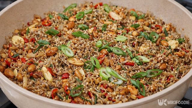 완성된 잔멸치볶음의 모습이다. / 위키푸디