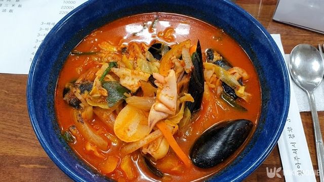 삼선짬뽕 자료 사진. / 위키푸디