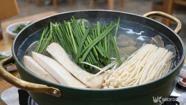 백합탕 자료 사진. / 위키푸디