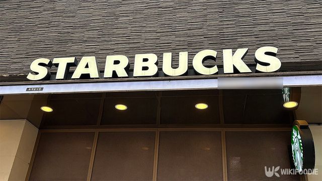 스타벅스 간판 사진. / 위키푸디
