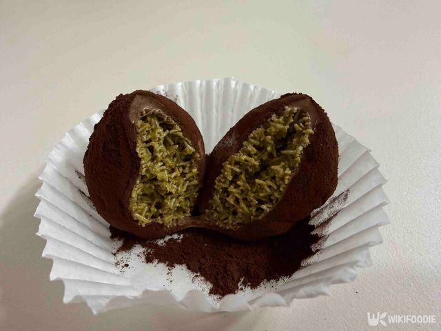 직접 만든 두바이 쫀득 쿠키 단면. / 위키푸디