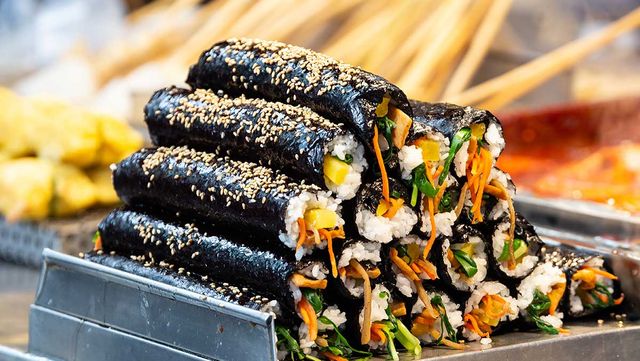 김밥 자료 사진. / humanaut-shutterstock.com