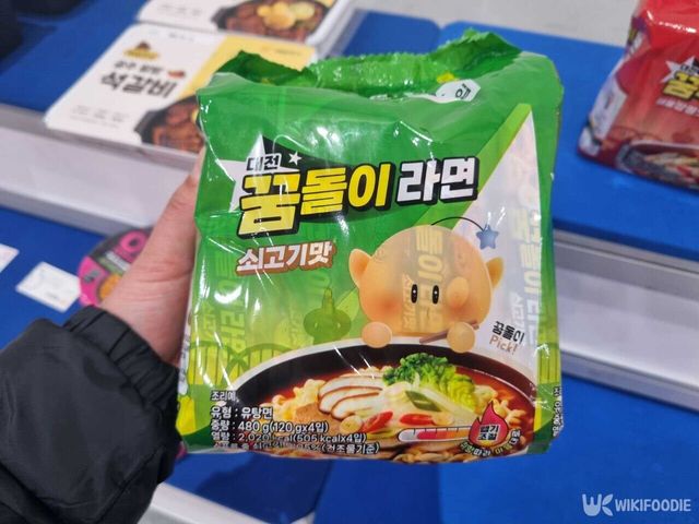 송도 라면박람회에 등장한 대전 꿈돌이 라면 쇠고기맛. / 위키푸디