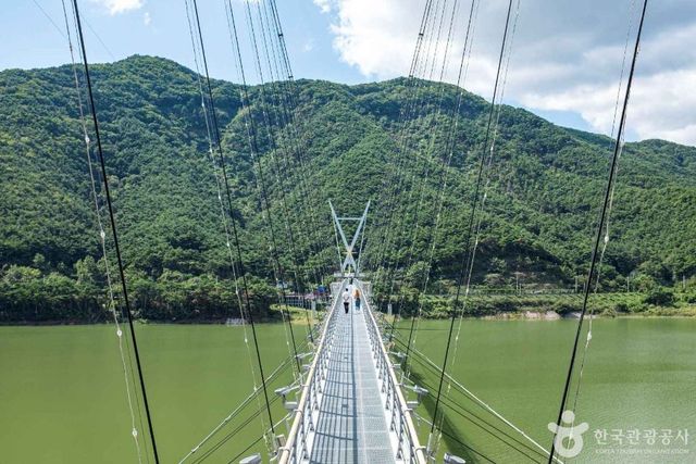 영천 출렁다리. / 출처 한국관광공사