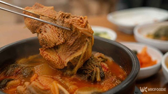 맛집 이해를 돕기 위해 AI로 재연한 이미지. / 위키푸디