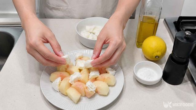 복숭아 모짜렐라 레시피. / 위키푸디