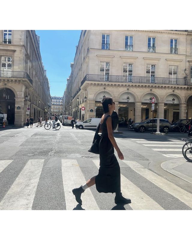 인스타그램 @jinkyunghong