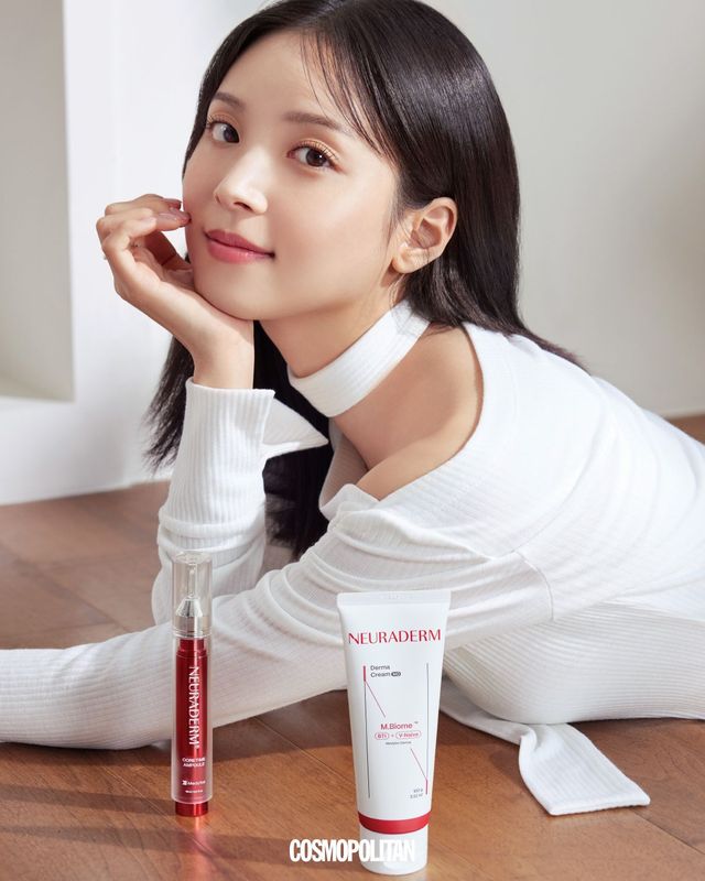 (왼쪽부터)메디톡스 뉴라덤 코어타임 앰플 15ml 4만5천원, 뉴라덤 더마크림 100g 3만9천원.