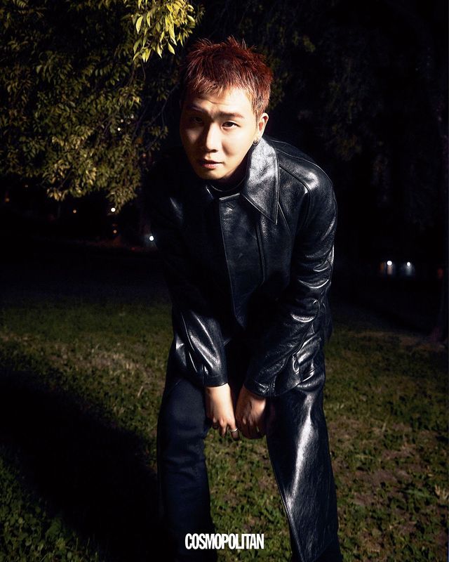 의상은 모두 스타일리스트 소장품.