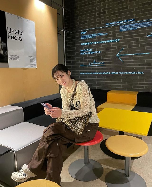 인스타그램 @charmgirl_1005