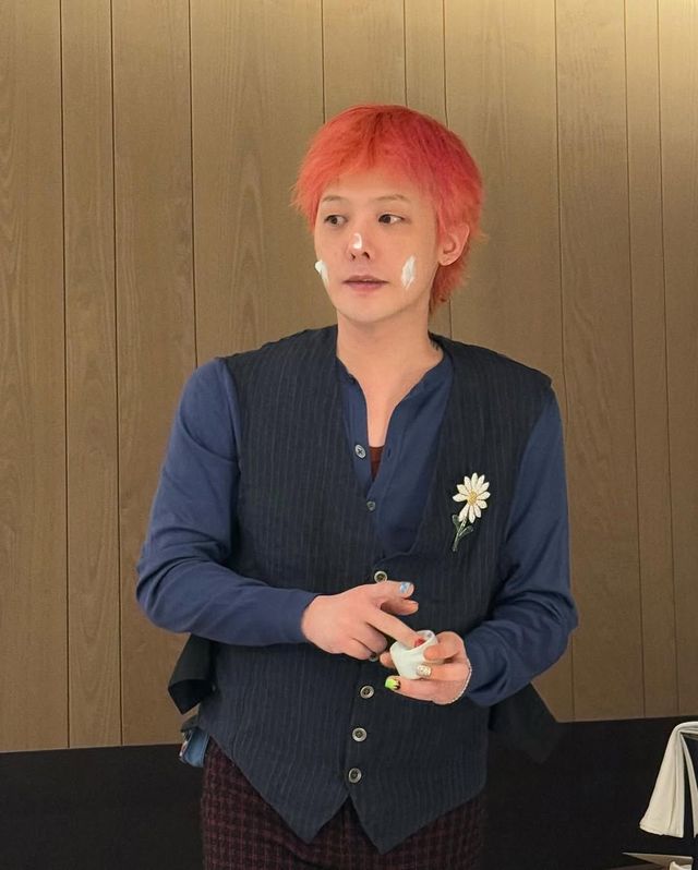 인스타그램 @8lo8lo8lowme