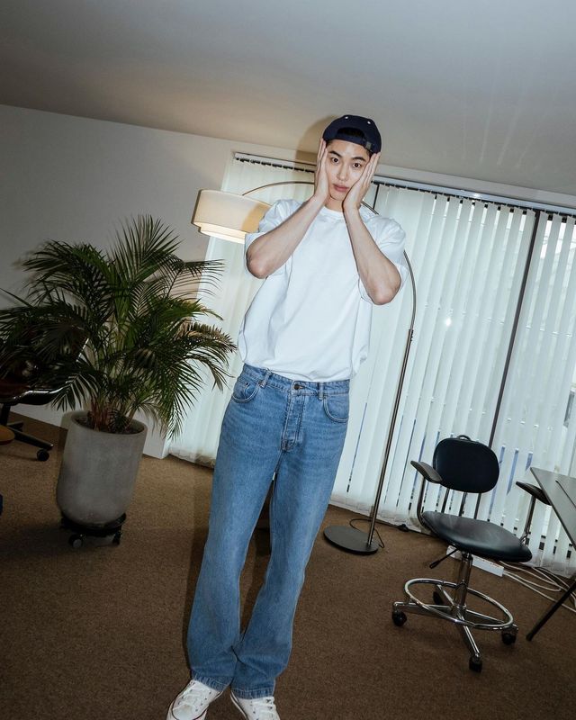 변우석 인스타그램 @byeonwooseok